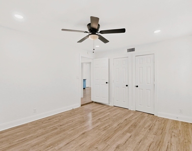 2609 Avenue G - Photo Thumbnail 27