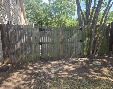 3505 Rush Springs Drive - Photo Thumbnail 29