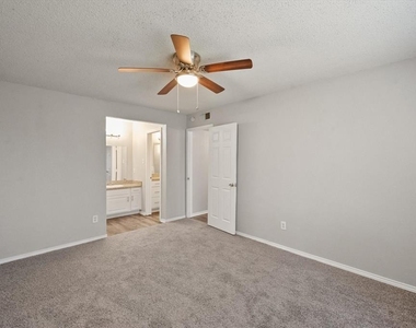 3505 Rush Springs Drive - Photo Thumbnail 19