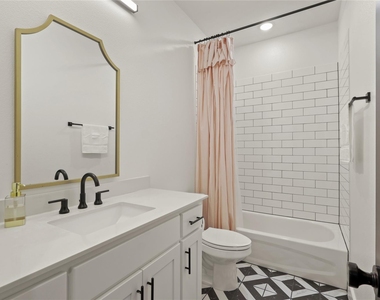 2217 Zaide Way - Photo Thumbnail 36