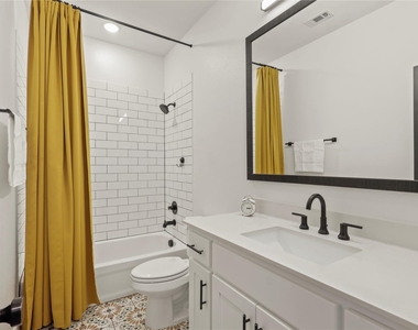 2217 Zaide Way - Photo Thumbnail 39