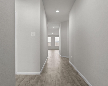 308 Youngblood Lane - Photo Thumbnail 2