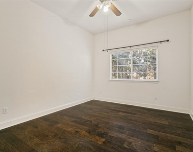 9028 Bottlebrush Lane - Photo Thumbnail 19