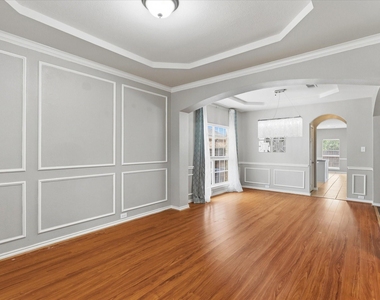 408 Cave River Drive - Photo Thumbnail 3