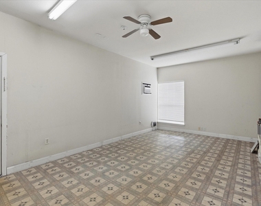 408 Cave River Drive - Photo Thumbnail 22