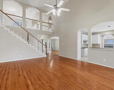 408 Cave River Drive - Photo Thumbnail 7