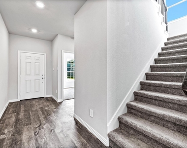 3917 Madison Lane - Photo Thumbnail 17