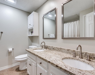 12680 Hillcrest Road - Photo Thumbnail 9