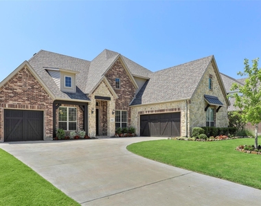 1810 Wichita Drive - Photo Thumbnail 2