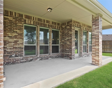 1810 Wichita Drive - Photo Thumbnail 30