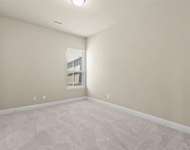 1810 Wichita Drive - Photo Thumbnail 24