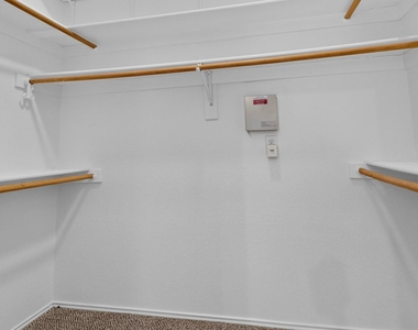 2702 Garden Springs Drive - Photo Thumbnail 36