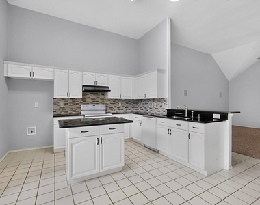 2702 Garden Springs Drive - Photo Thumbnail 17