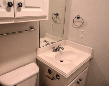 1722 Scenic Drive - Photo Thumbnail 5