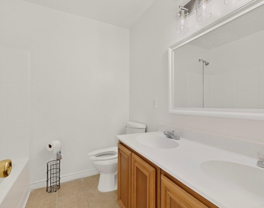 1512 Rowan Avenue - Photo Thumbnail 21