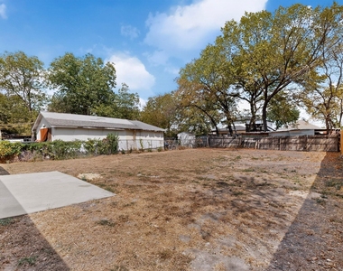 1512 Rowan Avenue - Photo Thumbnail 32