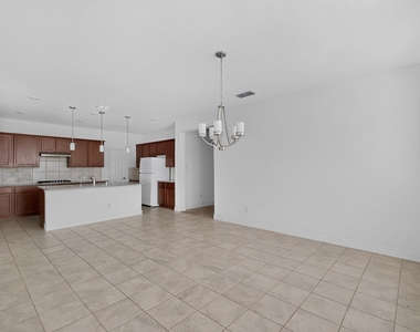 600 Bronze Forest Drive - Photo Thumbnail 5