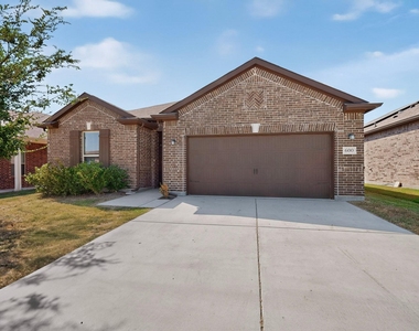 600 Bronze Forest Drive - Photo Thumbnail 2