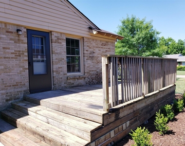 9344 San Fernando Way - Photo Thumbnail 18