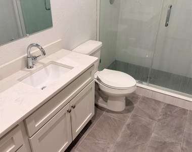 3913 Inwood Road - Photo Thumbnail 16
