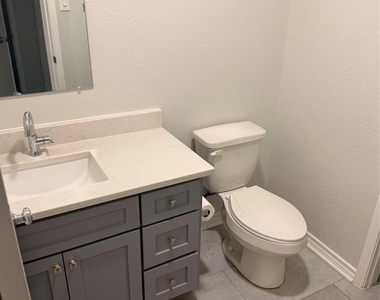 3925 Inwood Road - Photo Thumbnail 7