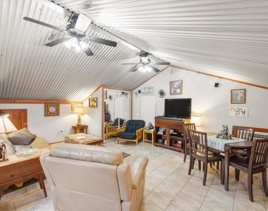 182 Bay Drive - Photo Thumbnail 16