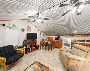 182 Bay Drive - Photo Thumbnail 14