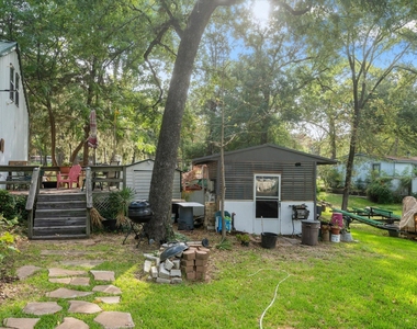 182 Bay Drive - Photo Thumbnail 1