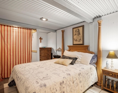 182 Bay Drive - Photo Thumbnail 3