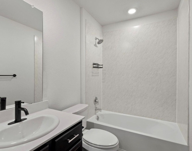 11129 Pond View Court - Photo Thumbnail 24
