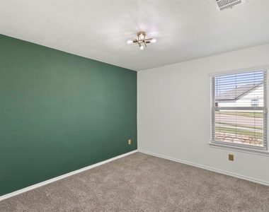 11129 Pond View Court - Photo Thumbnail 21