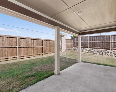 11129 Pond View Court - Photo Thumbnail 29
