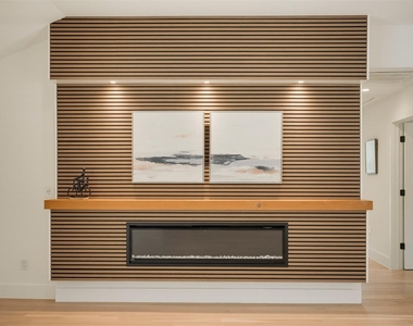 6331 Linden Lane - Photo Thumbnail 9
