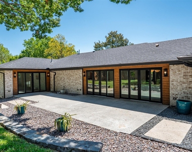 6331 Linden Lane - Photo Thumbnail 37