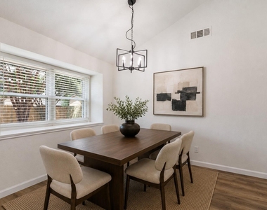 2429 Chestnut Way - Photo Thumbnail 6