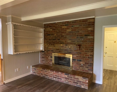 3621 Winifred Drive - Photo Thumbnail 7