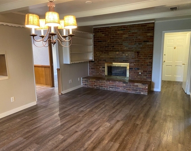 3621 Winifred Drive - Photo Thumbnail 8