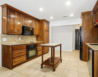 1319 Chestnut Road - Photo Thumbnail 8