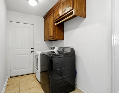 1319 Chestnut Road - Photo Thumbnail 11