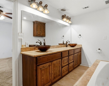 1319 Chestnut Road - Photo Thumbnail 16