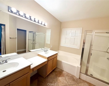 11853 Potomac Court - Photo Thumbnail 22