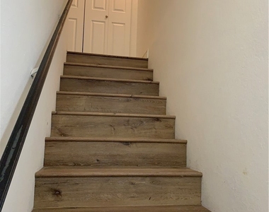 10226 Chaparral Way Unit B - Photo Thumbnail 12