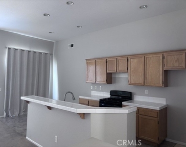 27450 Fallbrook Court - Photo Thumbnail 3