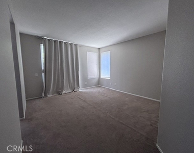 27450 Fallbrook Court - Photo Thumbnail 5