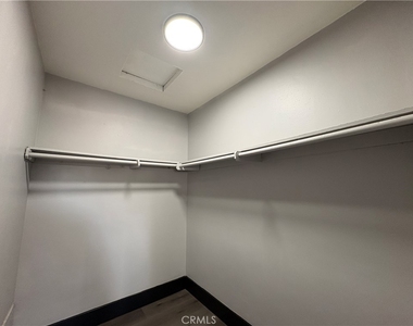 2001 E Wilshire Avenue - Photo Thumbnail 9
