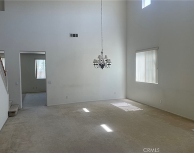 7071 Suffolk - Photo Thumbnail 4