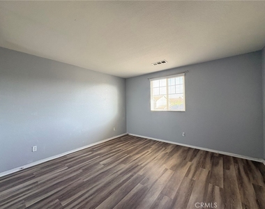 12900 Skokorat Court - Photo Thumbnail 20