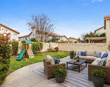 255 Roxanne Lane - Photo Thumbnail 27