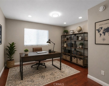255 Roxanne Lane - Photo Thumbnail 9