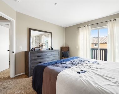 30299 Island Bay Lane - Photo Thumbnail 17